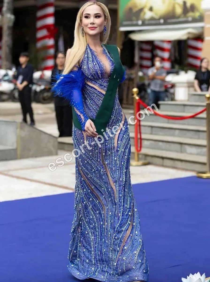 Лиза Топ